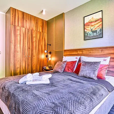 Forest Hill D114 5d Apartament